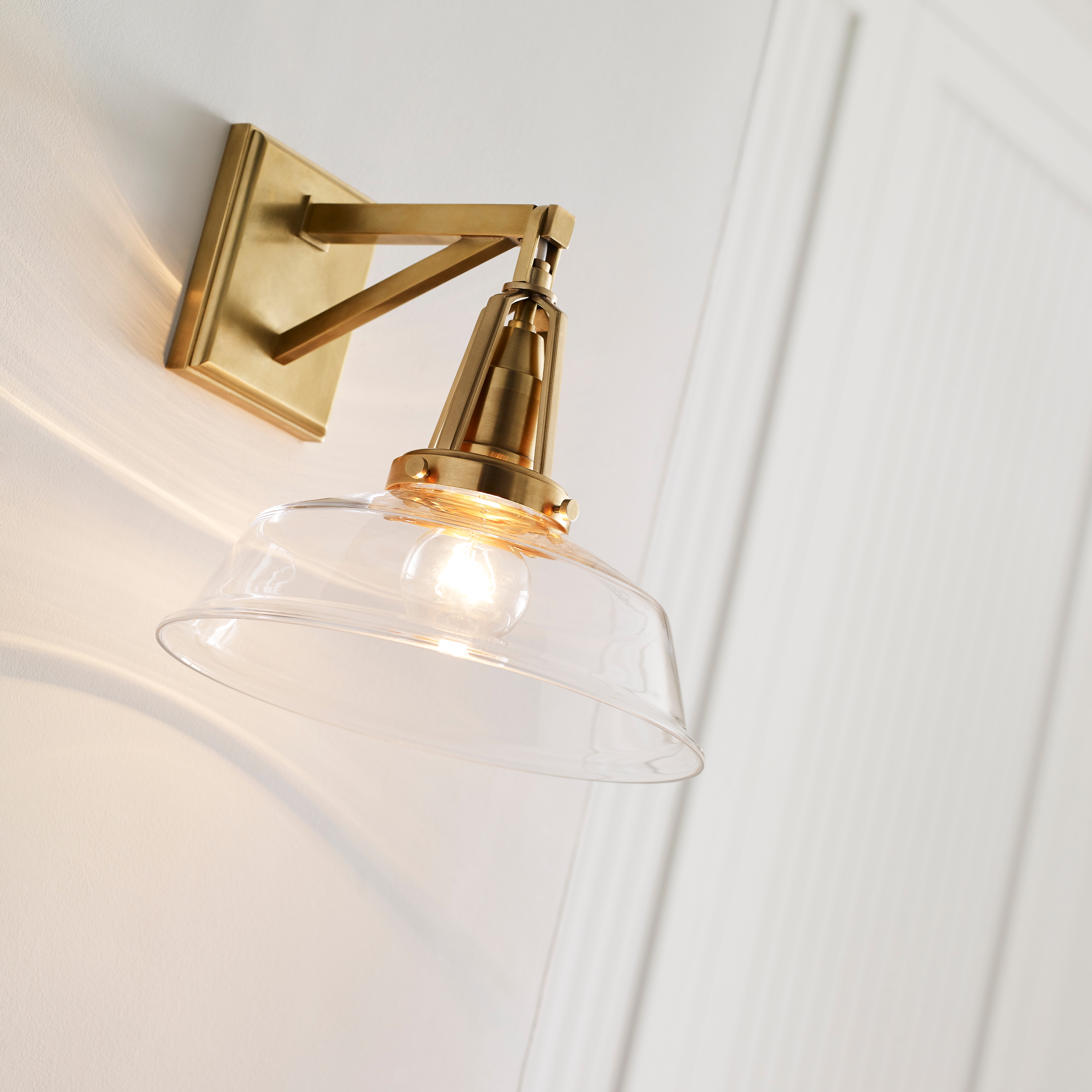 Layton 10" Sconce - CHD2455 | Visual Comfort