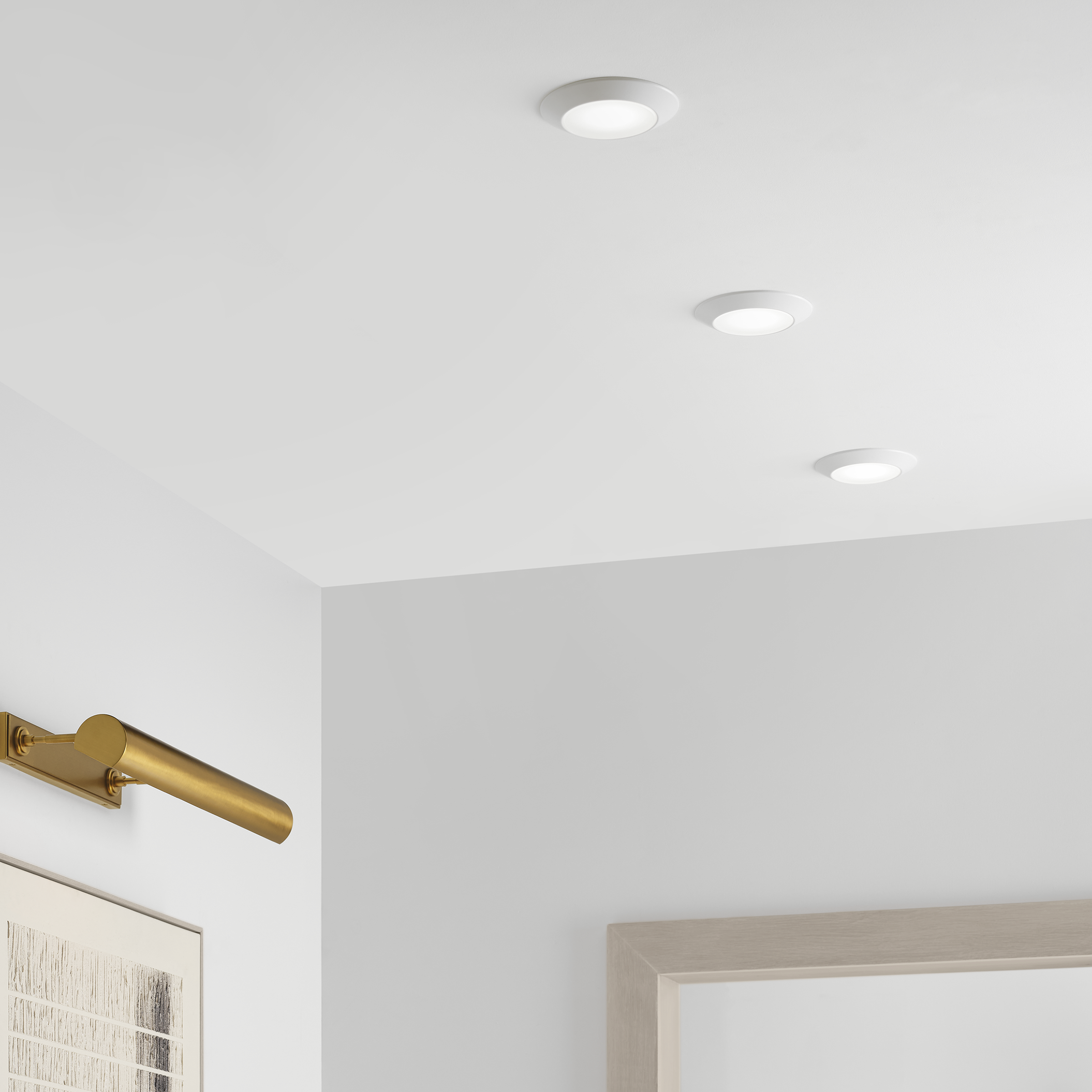 Traverse Mirage, WH - 14916RD | Visual Comfort