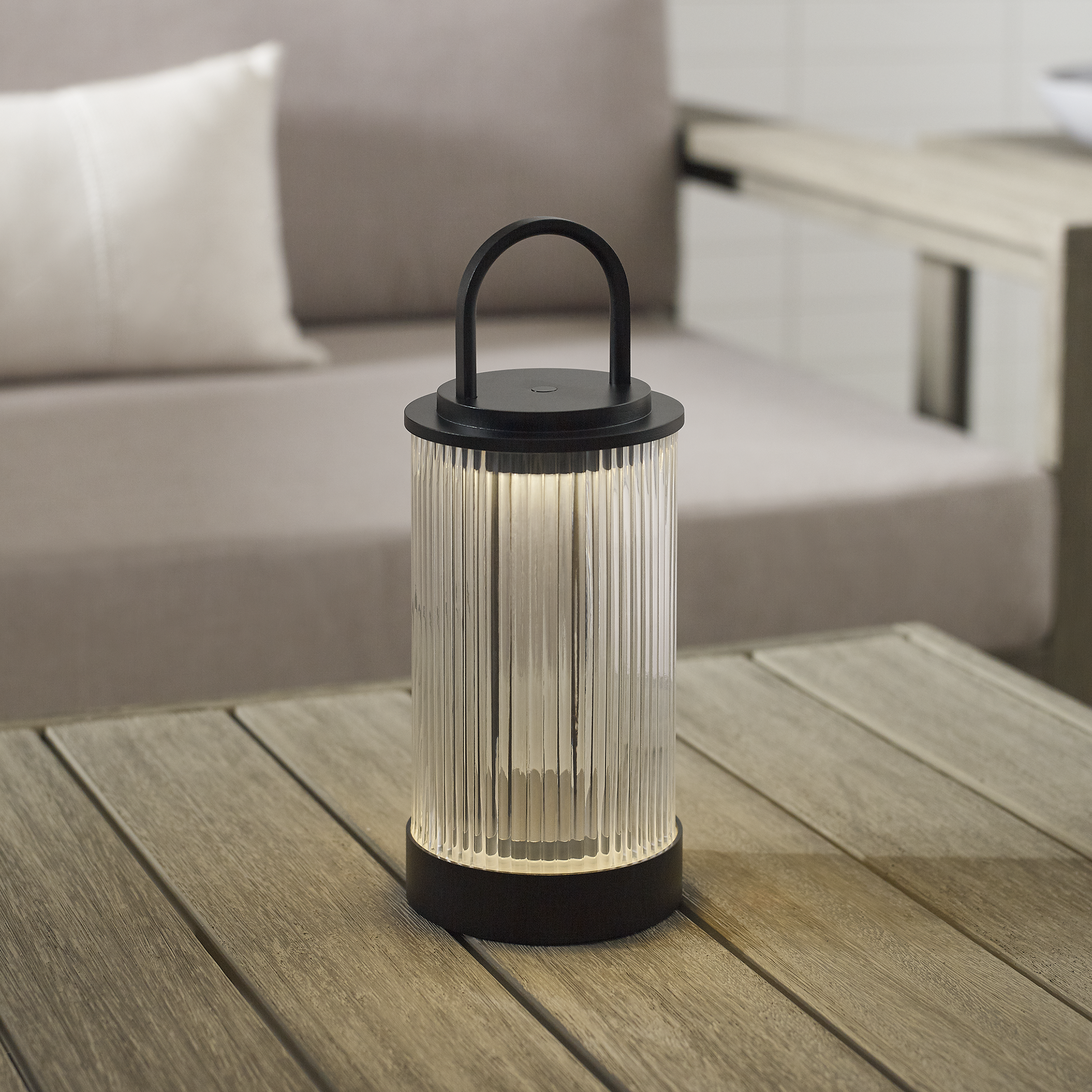 Tawa Accent Rechargeable Table Lamp - SLTB272 | Visual Comfort