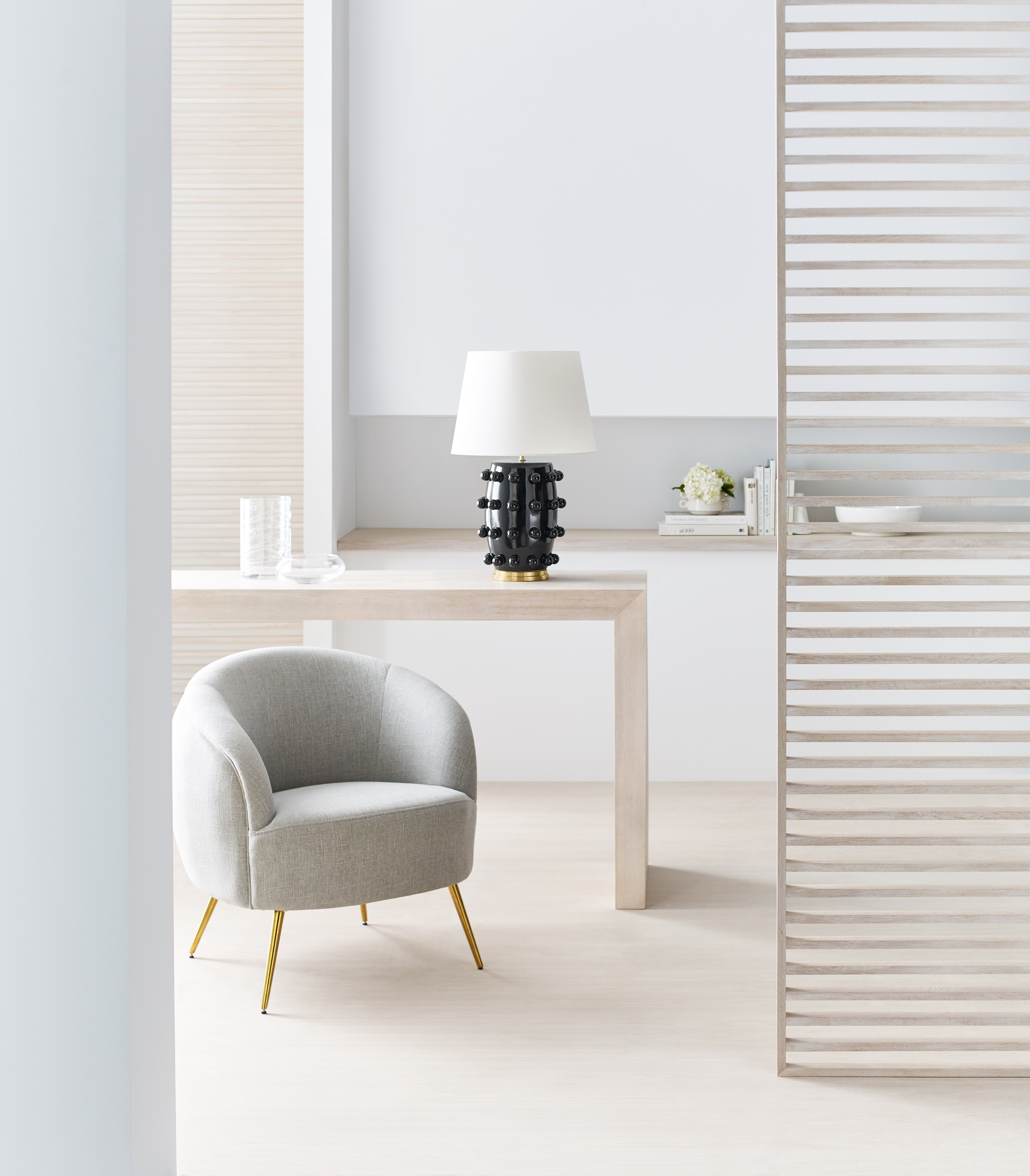 Linden Medium Lamp - KW3031 | Visual Comfort