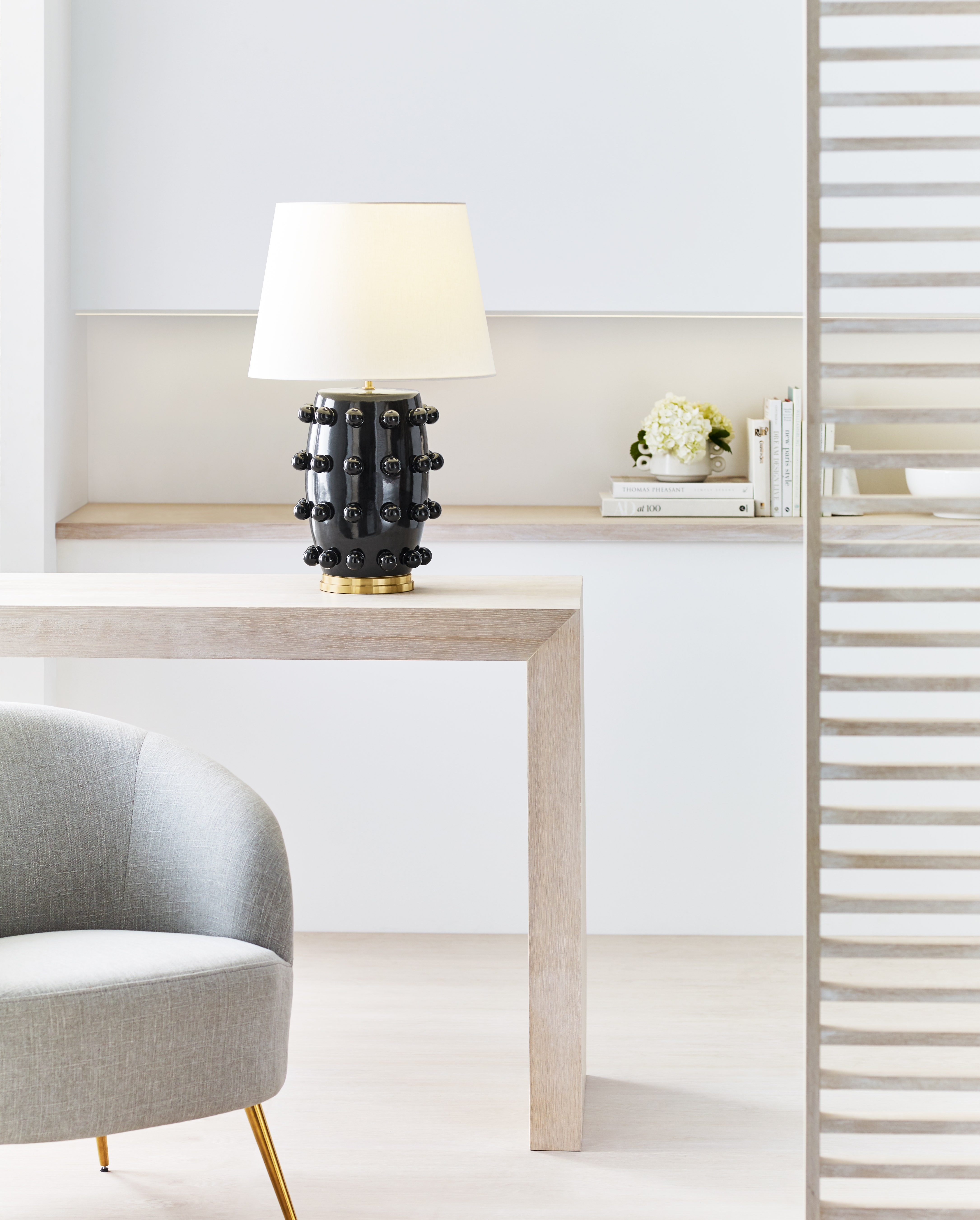Linden Medium Lamp - KW3031 | Visual Comfort