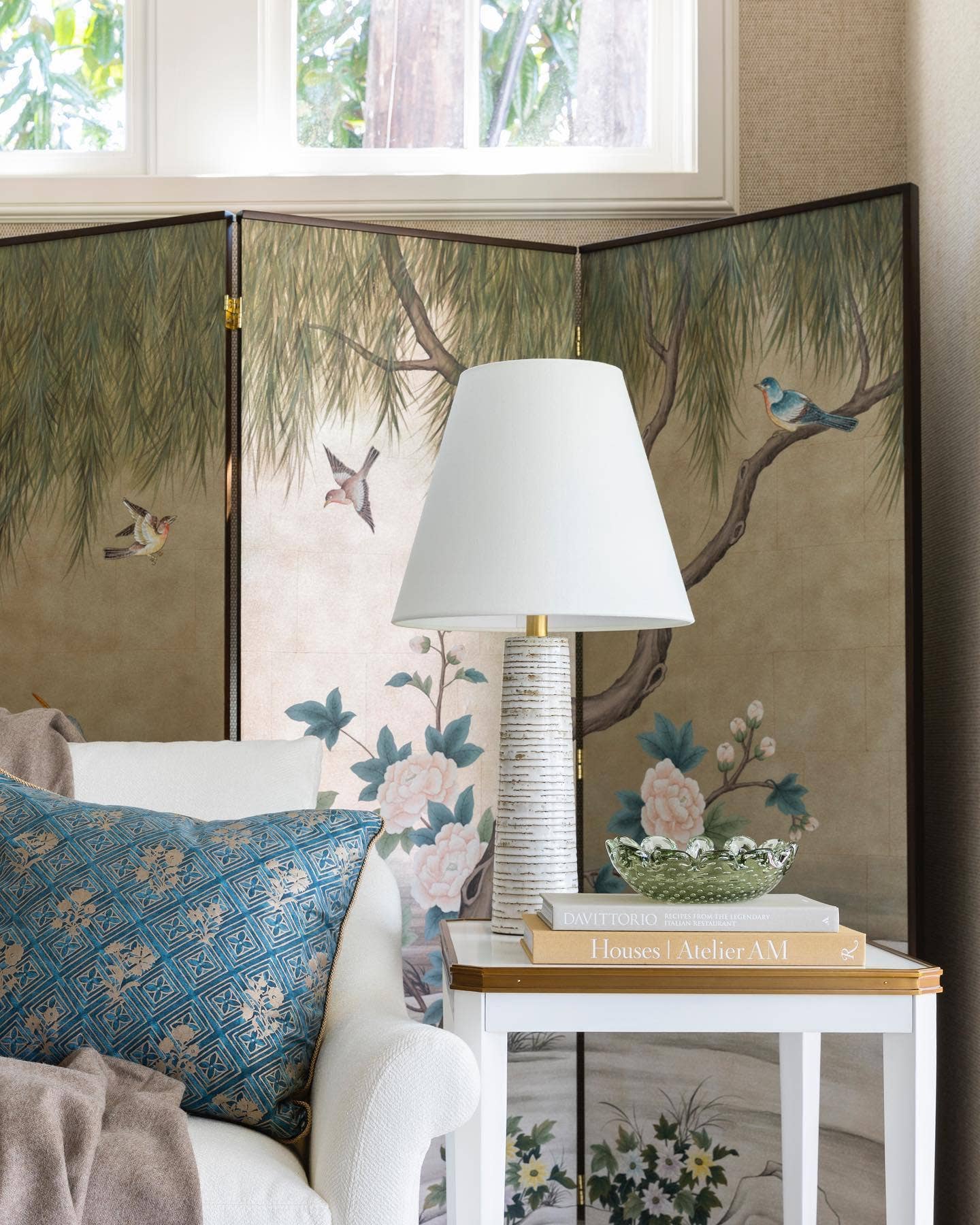 Gates Medium Column Table Lamp | Design: Marie Flanigan | Photography: Julie Soefer