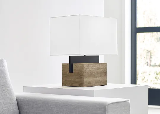 Modern table lamp with wooden geometric base
