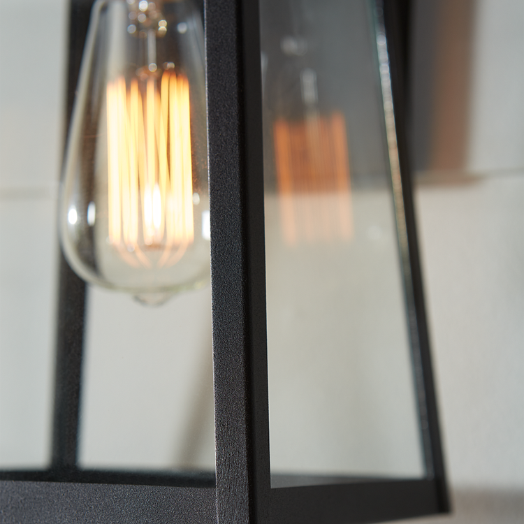 Detail 3 - Clear Glass