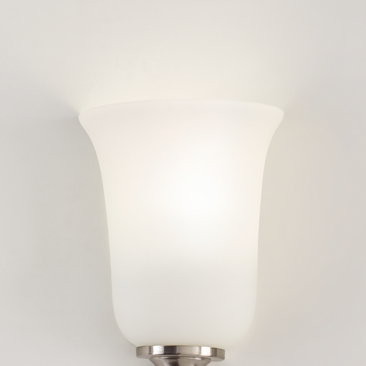 Straight Light On - In Use 1 - Detail 3 - Light On