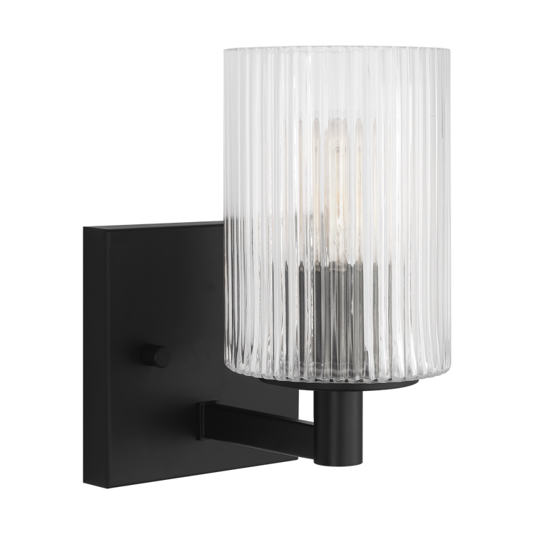 Three Quarter View - Light Off