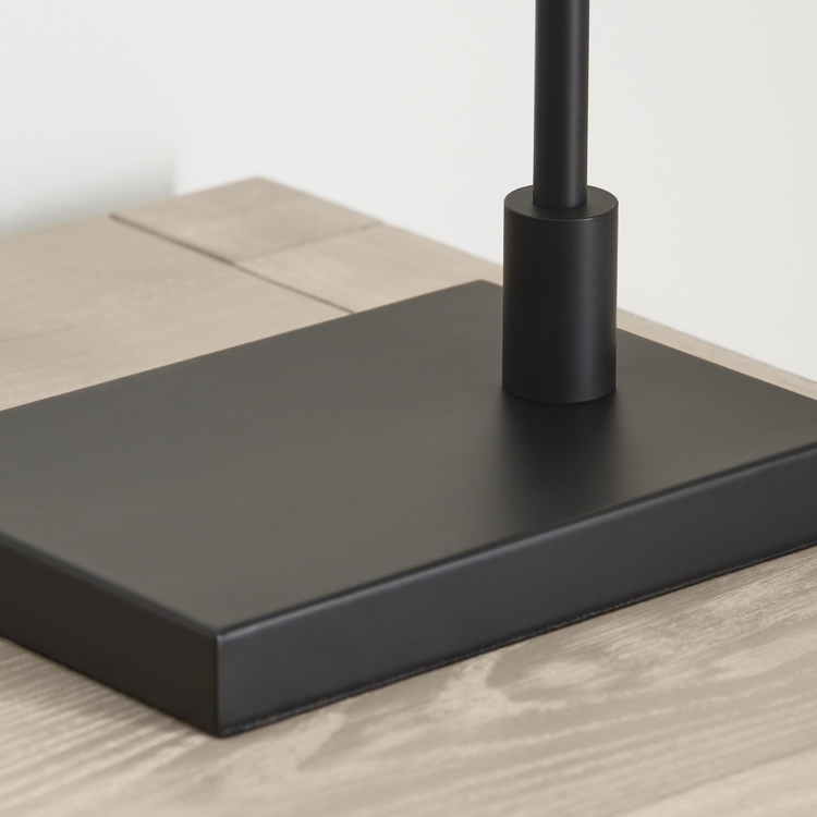 Three Quarter View In Use Detail 1_Off