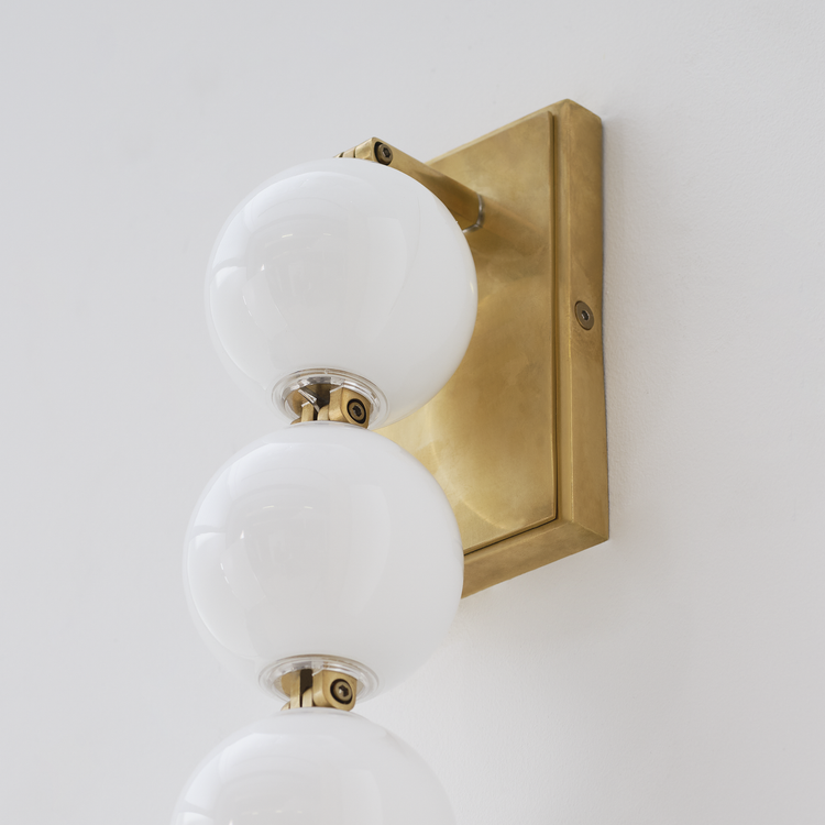 In Use - Detail 3 - Three Quarter View - Light Off