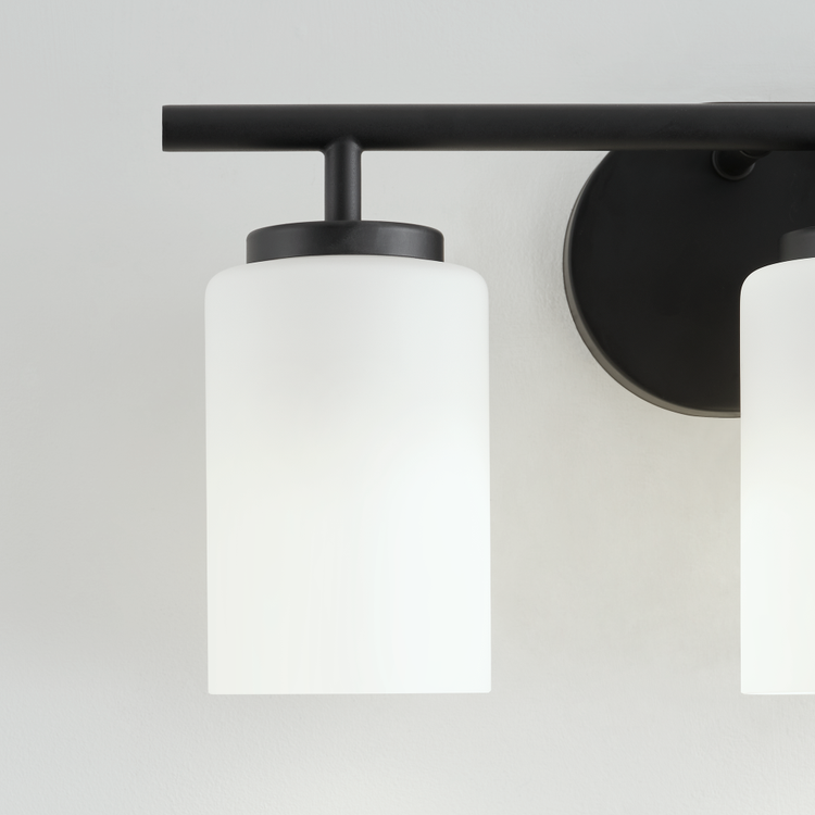 Straight On - In Use 1 - Detail 2 - Light On