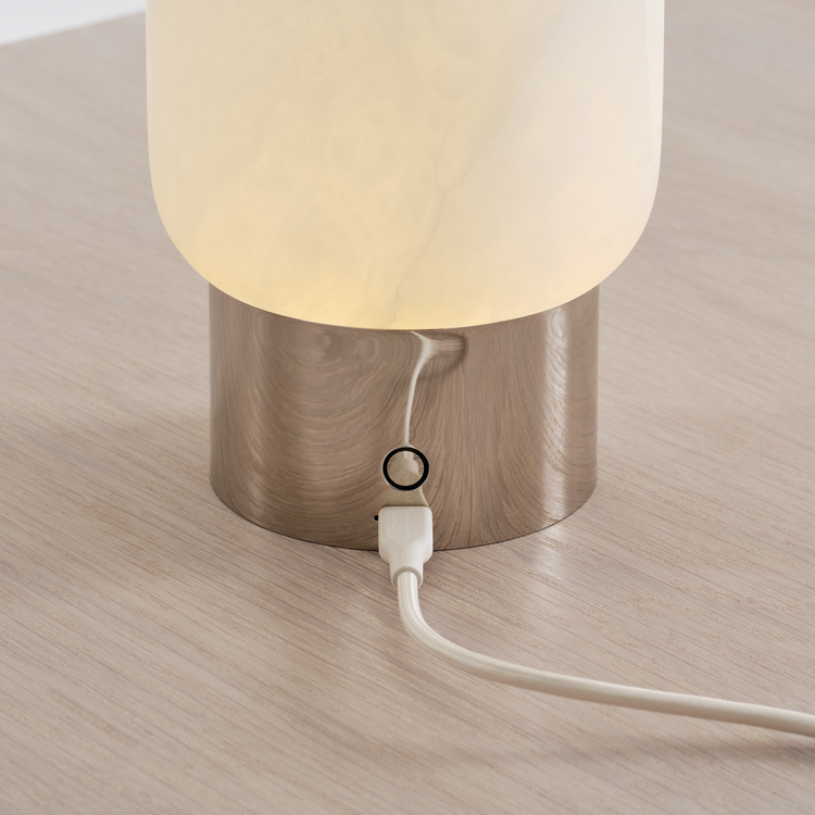 Straight On - In Use - Detail 2 - Light On