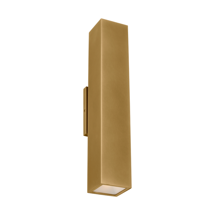 Three Quarter View Slightly Below 1_On