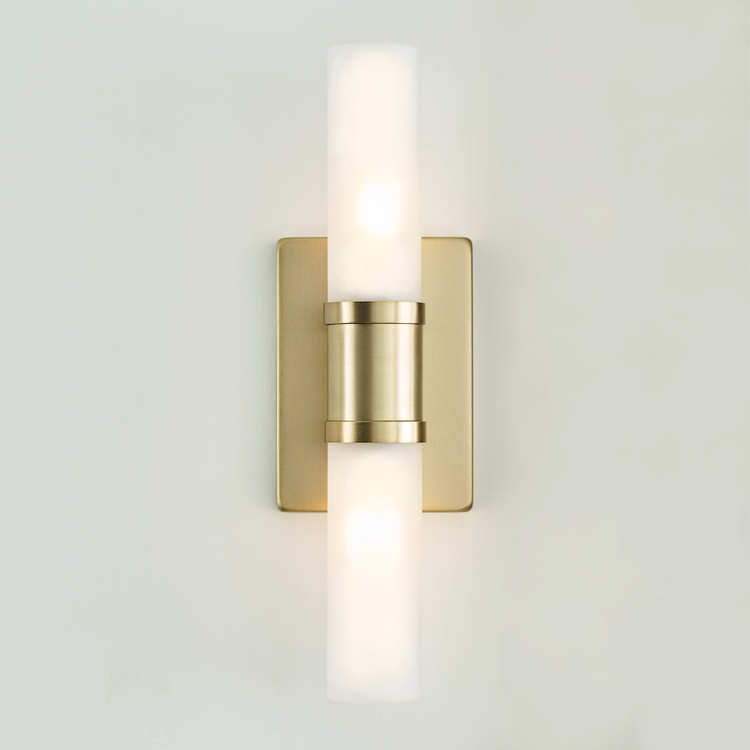 Straight On - In Use 1 - Detail 2 - Light On