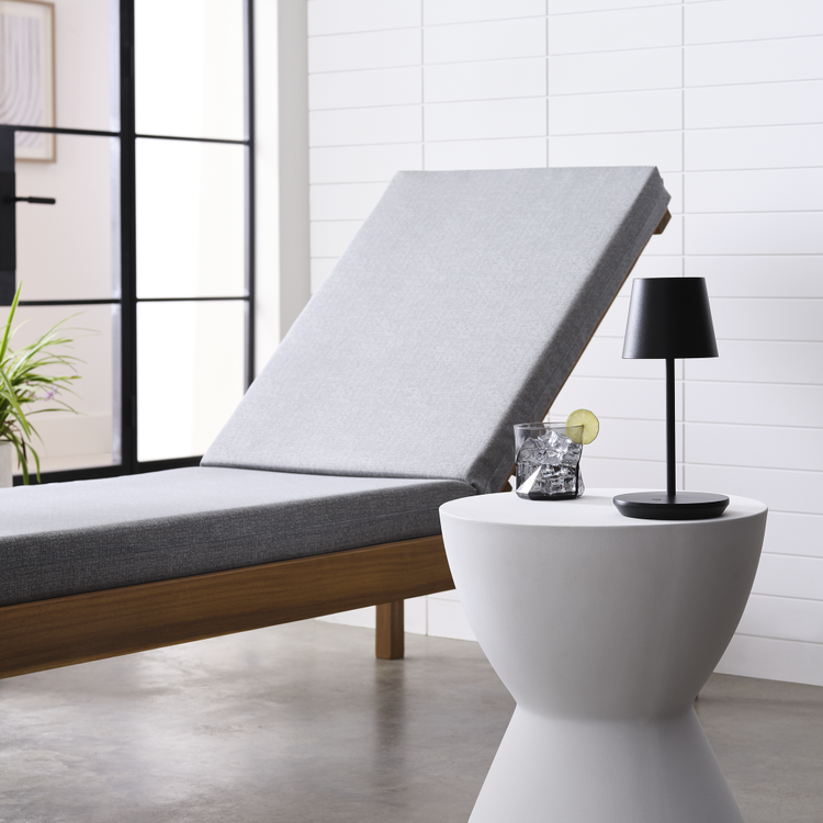 In Use - Straight On - Light Off