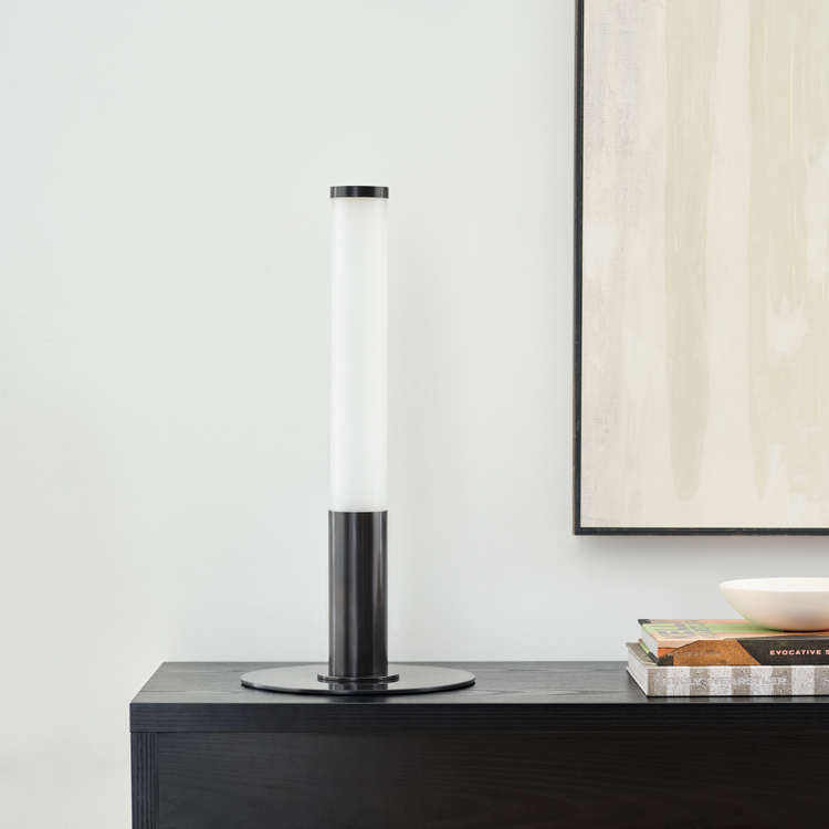 Straight On - In Use 1 - Light Off