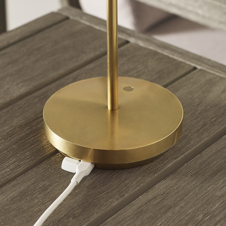 Three Quarter View - In Use - Detail 3 - Light Off