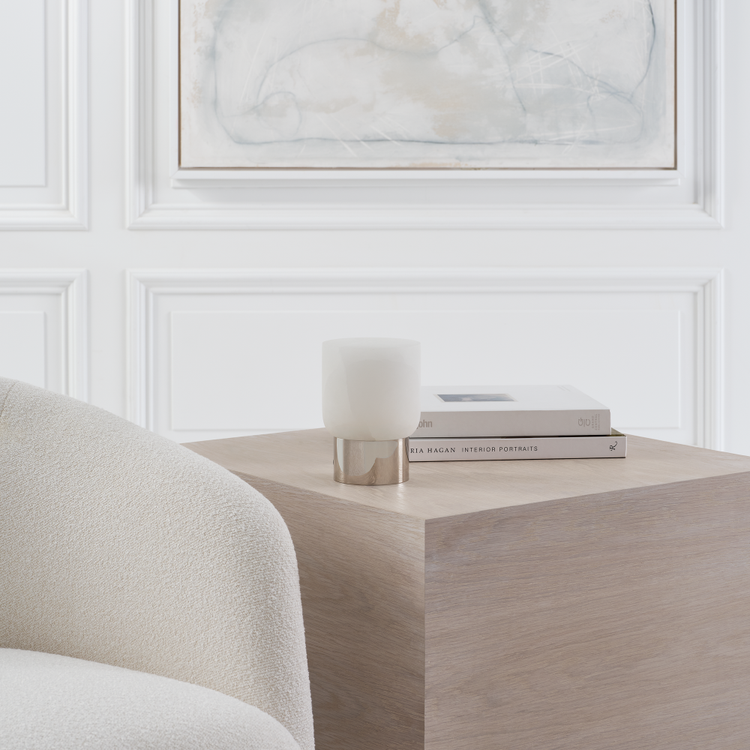 Straight On - In Use 2 - Light Off