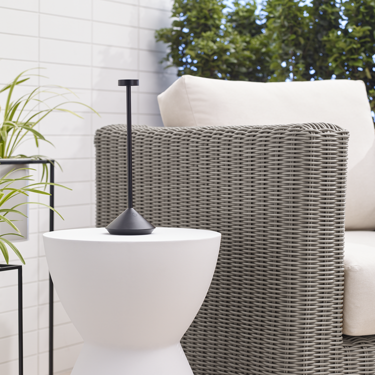 Straight On - In Use - Light Off