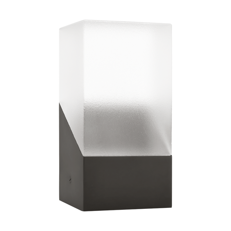 Three Quarter View - Light Off