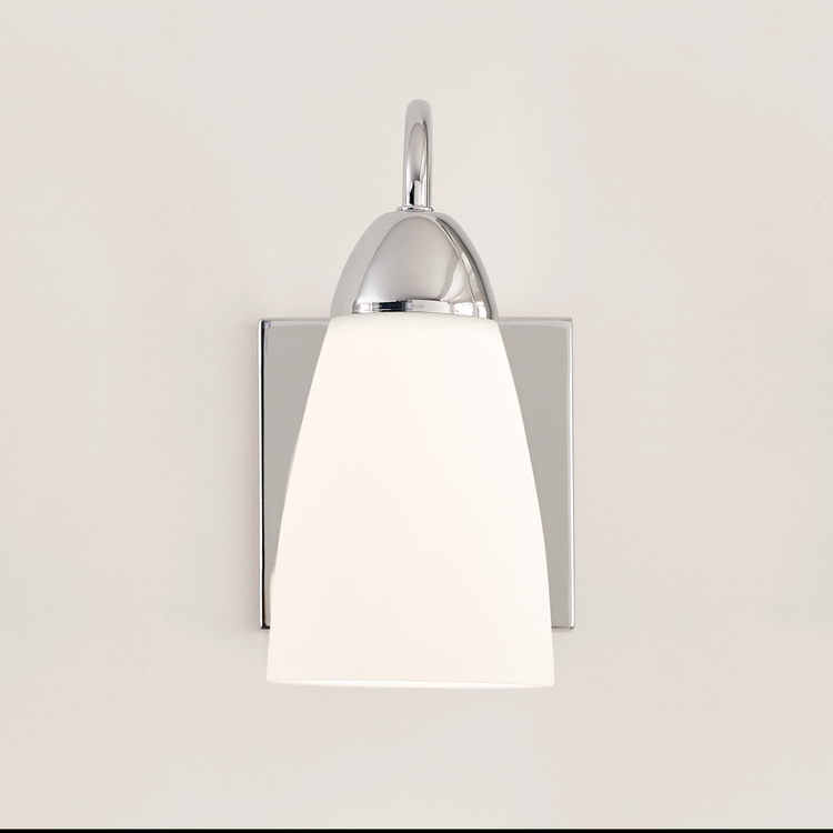 Straight Light On - In Use 1 - Detail 2 - Light On