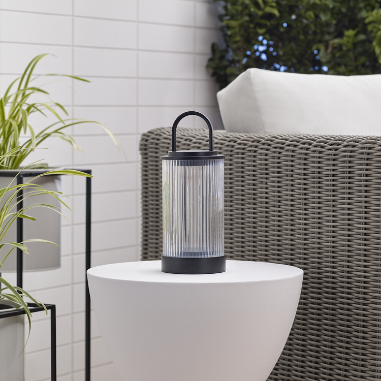 In Use - Straight On - Light Off