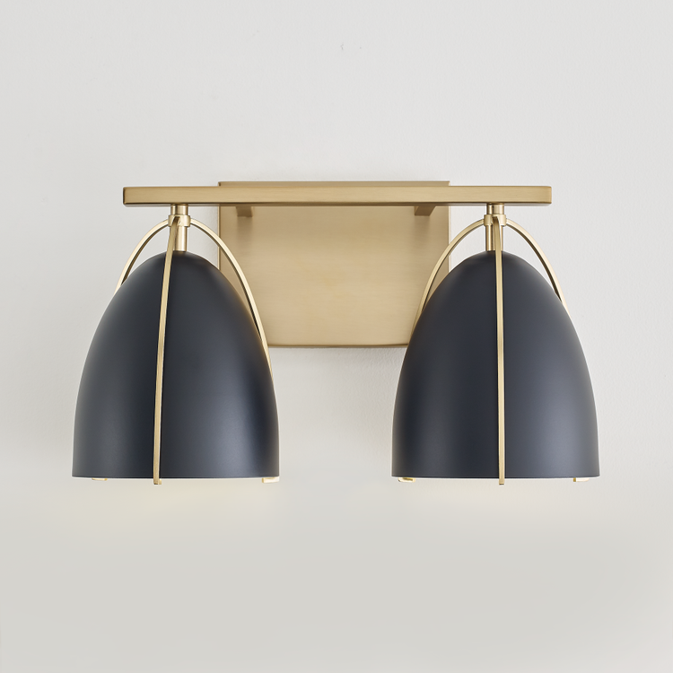 Straight Light On - In Use 1 - Detail 3 - Light On