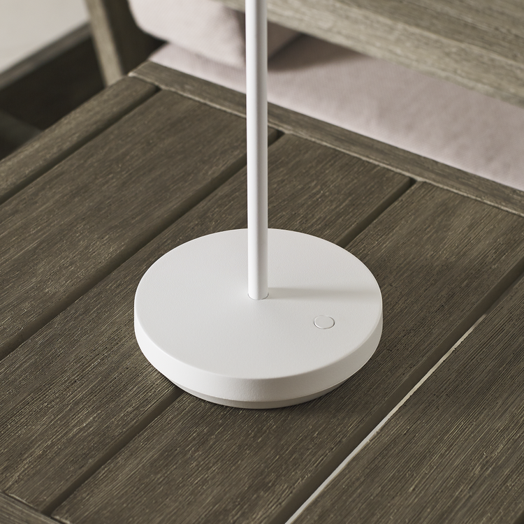 Three Quarter View - In Use - Detail 2 - Light Off