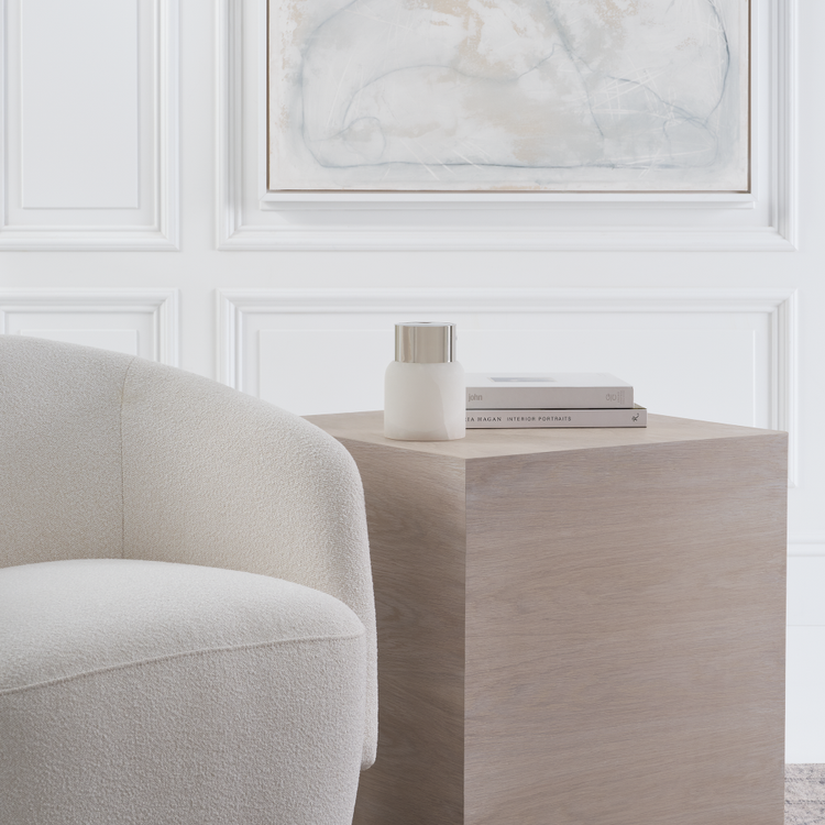 Straight On - In Use 2 - Light Off