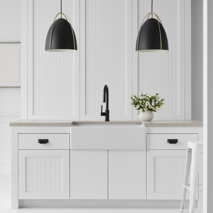 Straight On In Use 1_Off