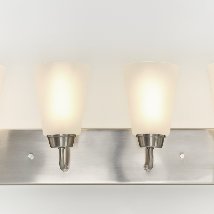 Straight On - In Use - Detail 3 - Light On