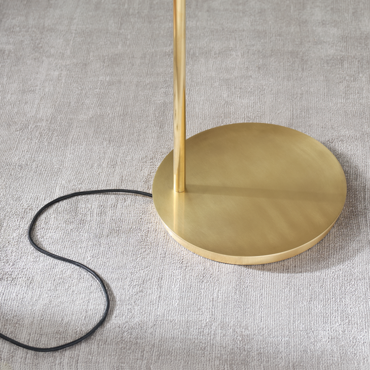 Straight On - Light On