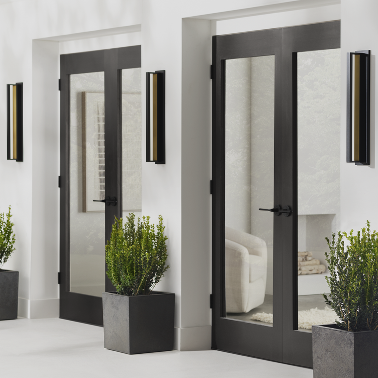 Three Quarter View In Use - Light Off