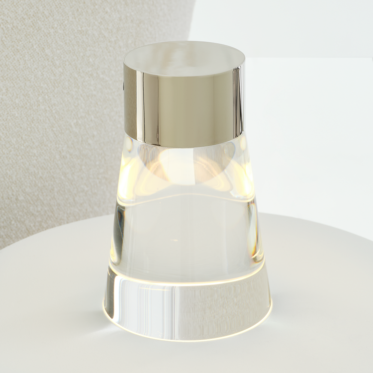 Straight On - In Use - Detail 1