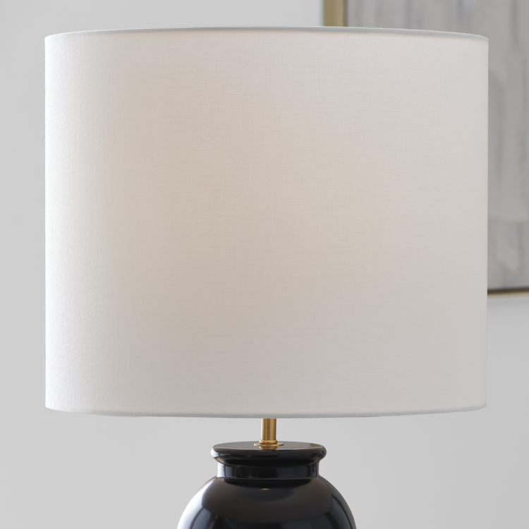 In Use 1 - Detail 2 - Three Quarter View - Light On