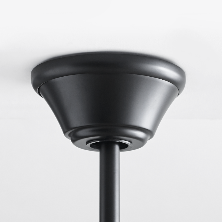 Straight On In Use Detail 1_Off