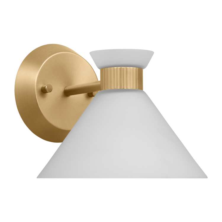 Three Quarter View - Light Off