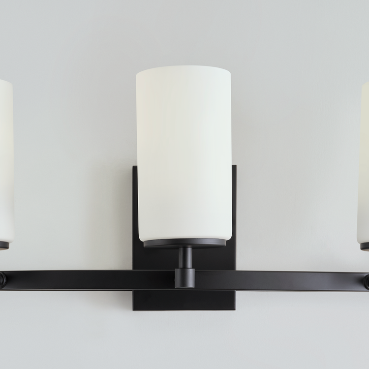 Straight Light On - In Use 1 - Detail 3 - Light On